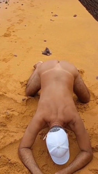 Ladysilva Nude on the Beach