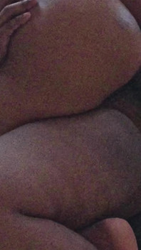 흑인 대물 자지에게 따먹히는 핫한 소녀