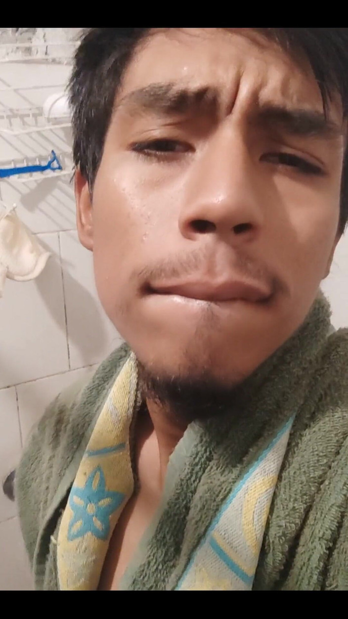 AlexAlejandro13: Avant de se doucher