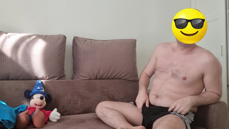 ShyCummerBoy: Klaarkomen en sperma proeven na een plagen met donzig speeltje