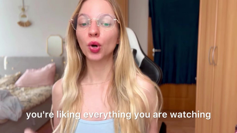 Goddess_Bella_Rae: Вот как ты станешь моим нижним