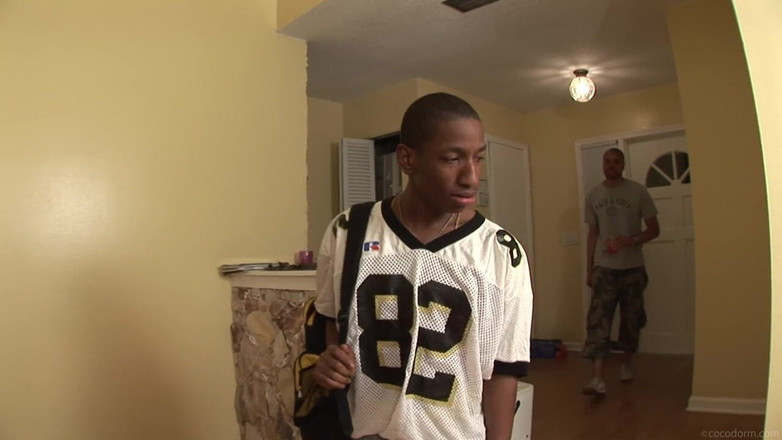 CocoDorm: C.mack + tay đánh trống Boi