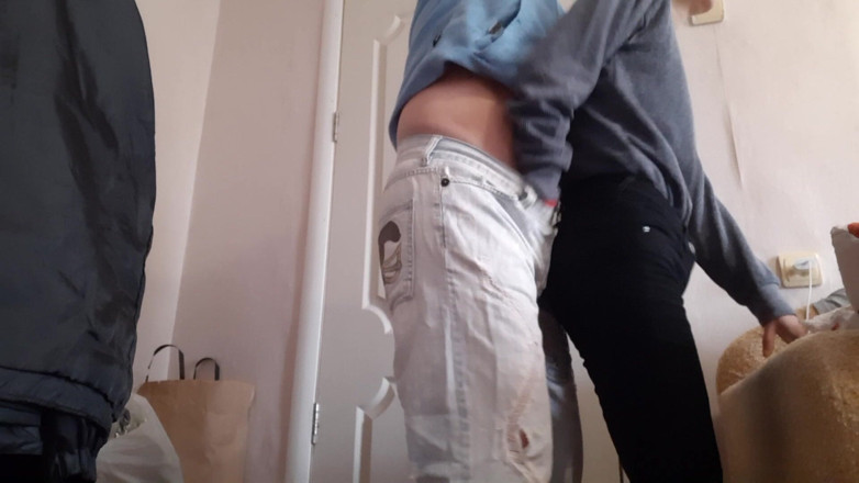 Lesbian-candys: Sexul nostru rapid cu mama mea vitregă