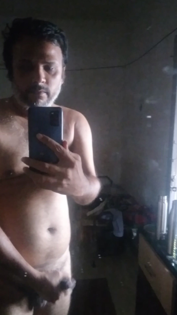 Nani Top: Baise des seins par ma grosse bite