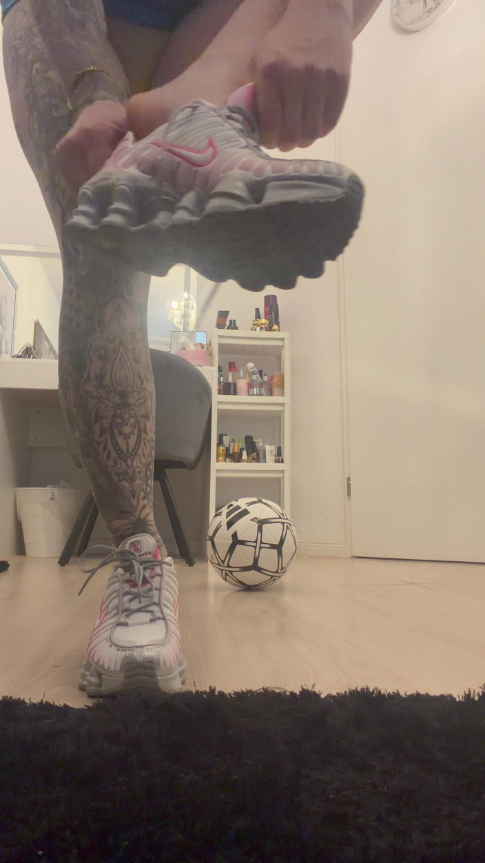 Princess1312: Schönes Fuß Fußball Video Inkl Real Madrid Trikot