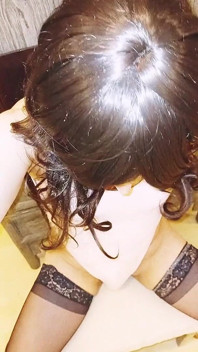 Tammysissy İdrarla Anal Mastürbasyon
