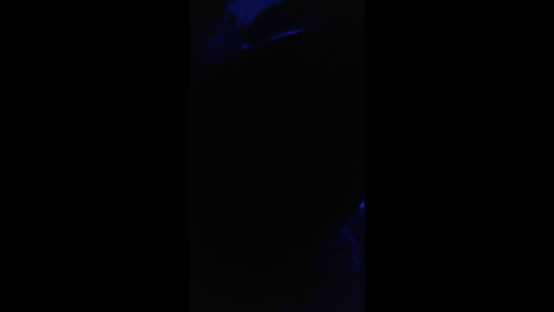 Candi Annie: Candi Annie scopa e ingoia nella vasca idromassaggio