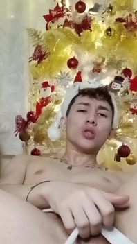 Hứng tình vào đêm giao thừa, đụ đít tôi