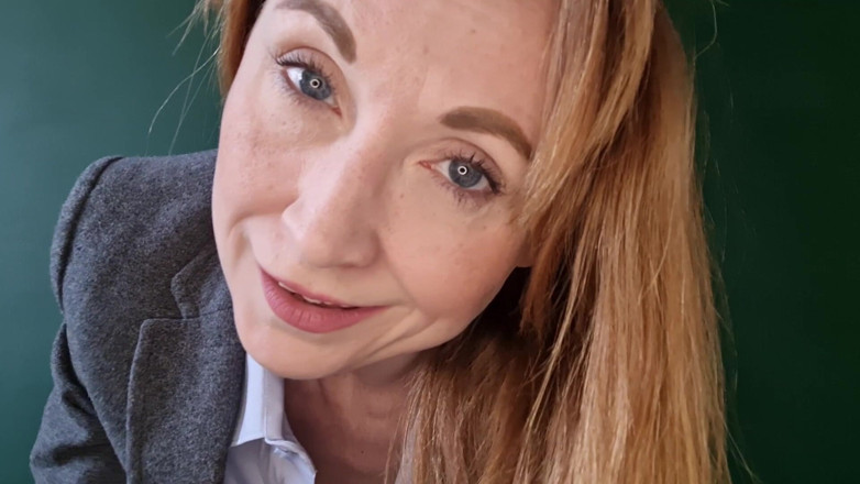 Lily kink: JOI Countdown for Riding Step-sister's Favourite Guy