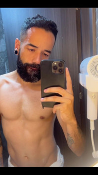 Latino