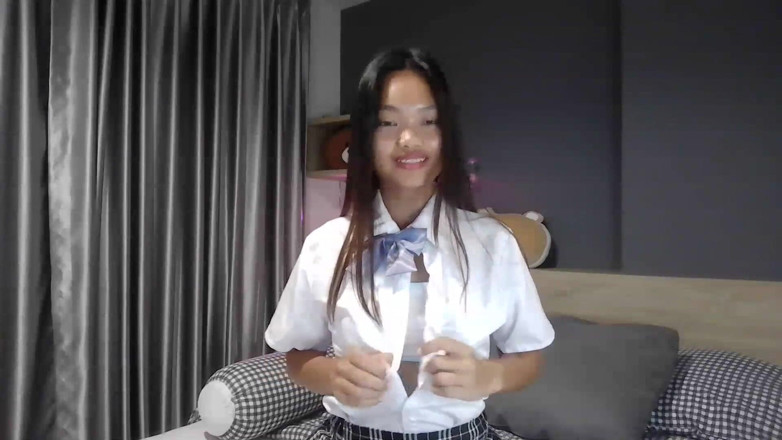 Cupcake: Anal Tease in Bed - Late Night Solo Before Sleep