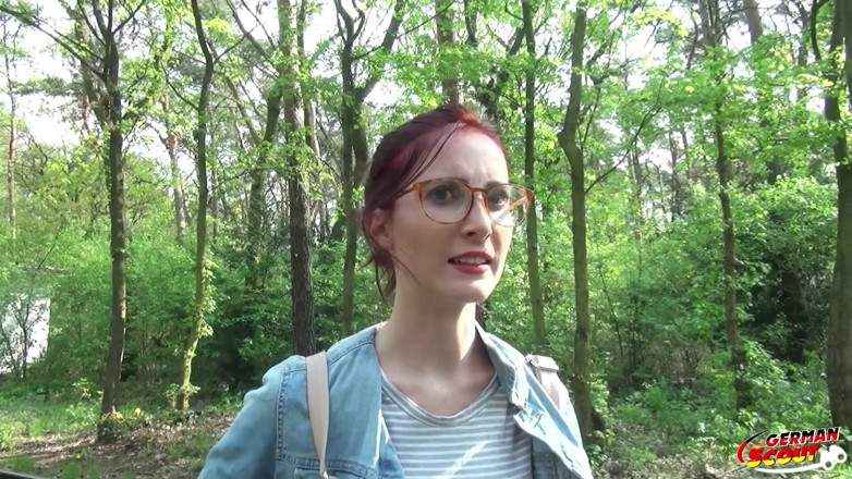 German Scout: 독일 스카우트 - 십대 Lia Louise 섹스