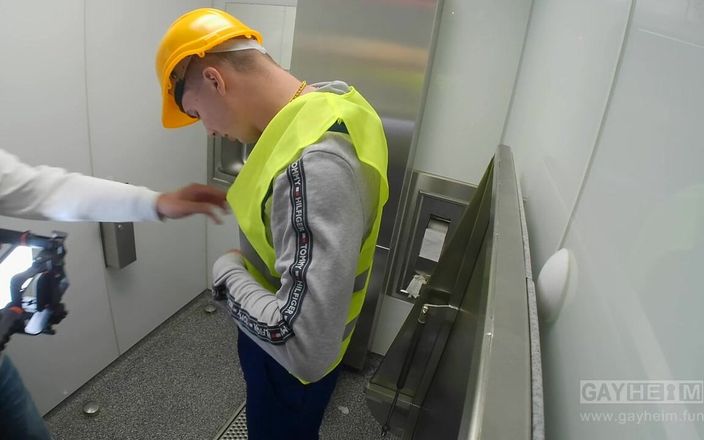 GAYheim: Rico Loko i München Toalett Gayheim tyska