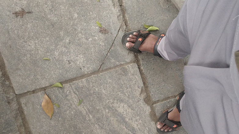 Tamil 10 inches BBC: Tamilteninches BBC Show na autobusovém stánku