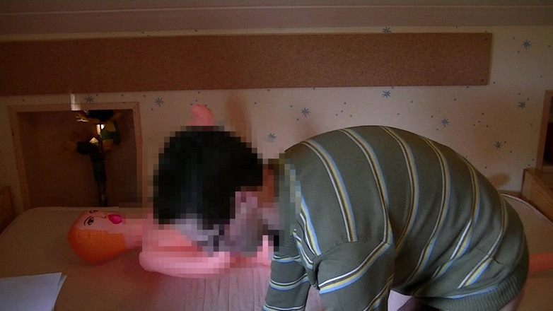 Mark Hannes: Sexdoll Condom Fuck Masturbation