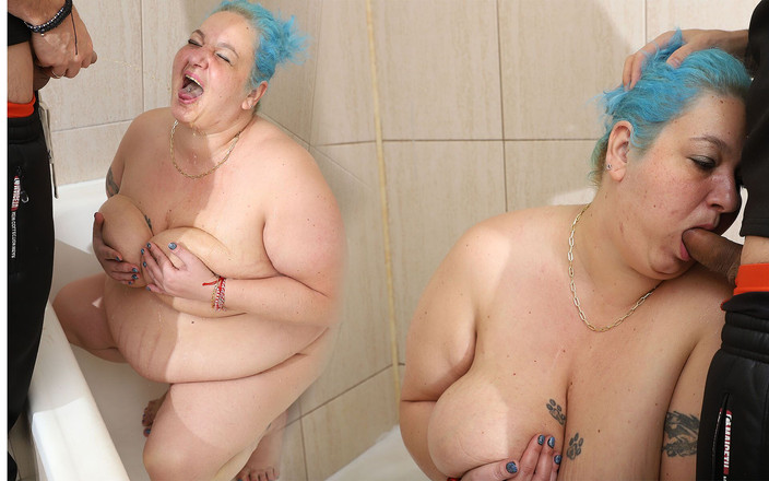 Babes Hot: Duș Auriu Pentru Antonella Țâțe