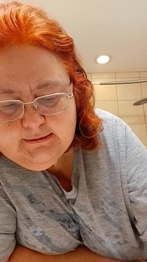 BBW nurse Vicki adventures with friends: Ate Too Much and Nose a Mess