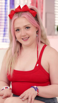 Step Stepdaughter Wants to See More Than Just Fireworks - Eva Nyx