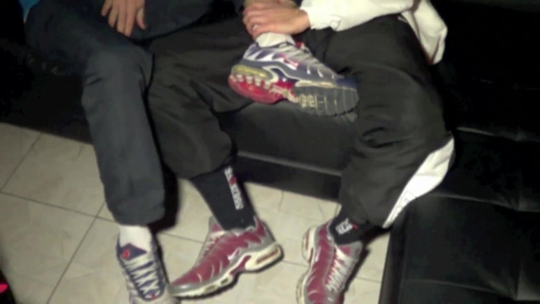 Crunch Boy: Seks sepatu kejar-kejaran berlayar dengan pemuda scally