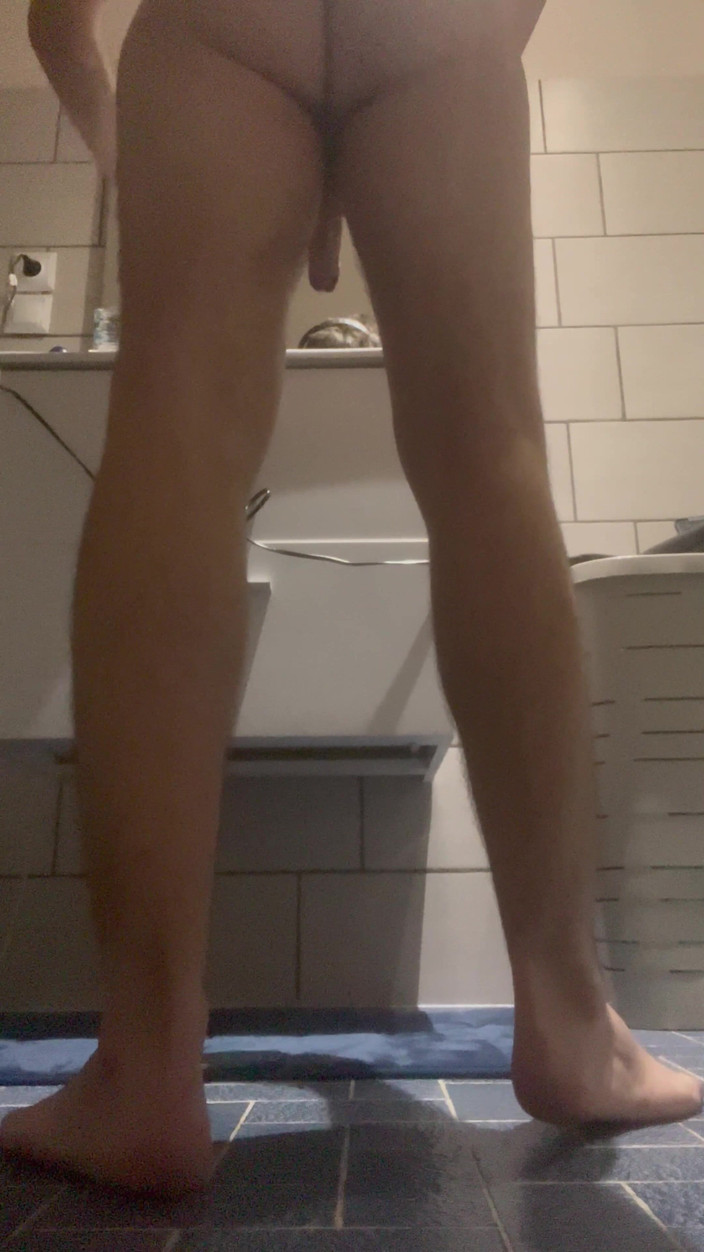 christophecamzzlo: Saya bercinta dengan lubang