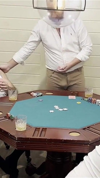 Pokerová noční orgie