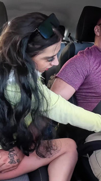 Dirty Bitch Pick up by Old Guy and Give Him a Nyon Handjob to Thanks Him in Car While Driving