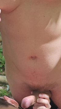 Trojka v lese u řeky 1 část