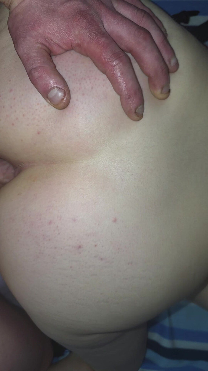 Mora_2000: Anaal gespoten van achteren en op de kont