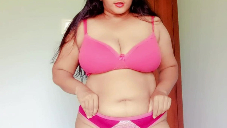 Indian Disha: Індійська дезі бхабхі має секс у прямому ефірі з незнайомцем