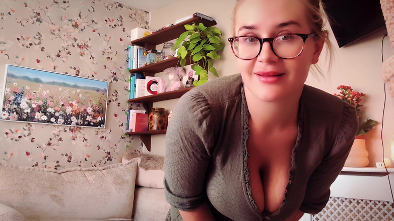 JessieHH: Bị bắt gặp trong màn giặt giũ bẩn thỉu của...