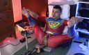 Ricky Cage XXX: Październik 2023 Live Cam Show część 2 - Superhero zostaje maszynowo wyruchany!