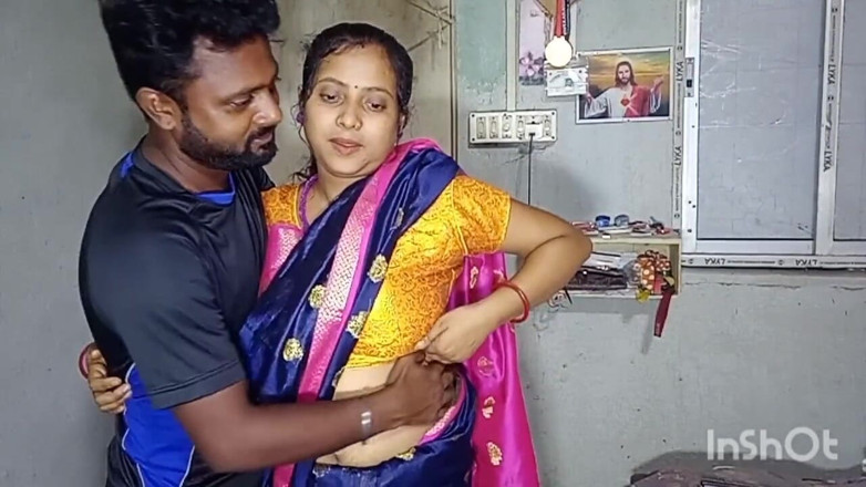 Desisupar93: Indiancă bhabi frumoasă sexy.