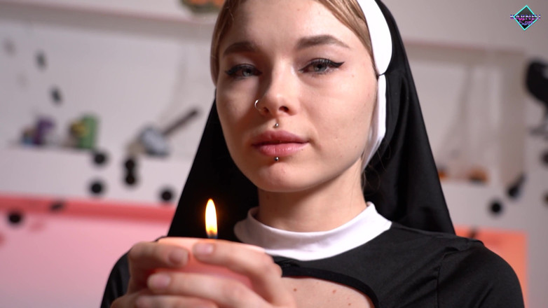Karneli Bandi: The nun tried a big dick and lost control of...