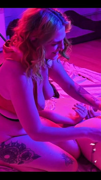 Yaya Gingersnatch & Friend Anal Candy Cane Play