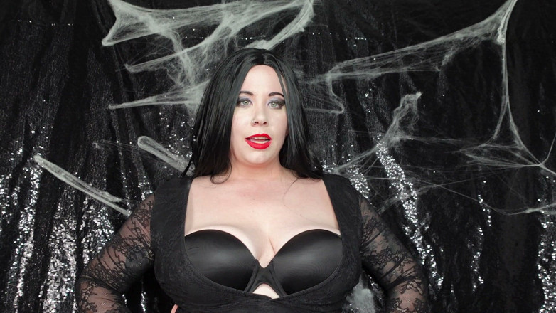 Deanna deadly: Stepmommy Morticia Addams Loves Your Fat Stomach and Feeding You