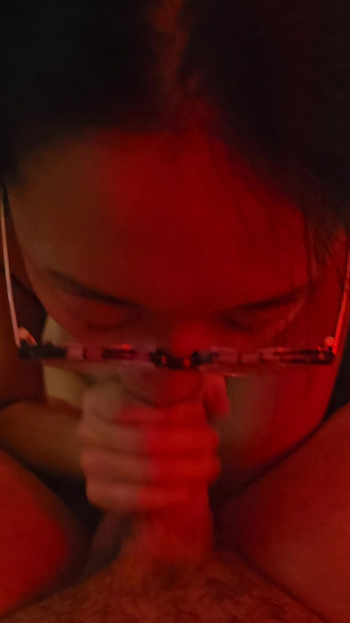 J and rose: 下班回家时喉咙深喉