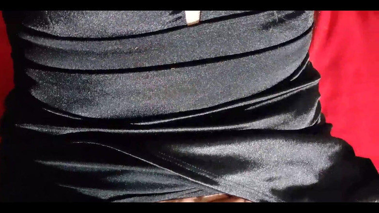 Karla love: Sousedova manželka chce ptáka jen do zadku