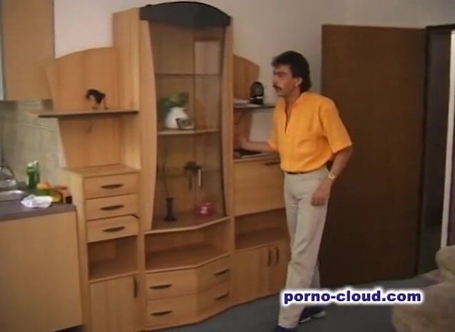 Porno Cloud: Sperma MILF Anna like cocks