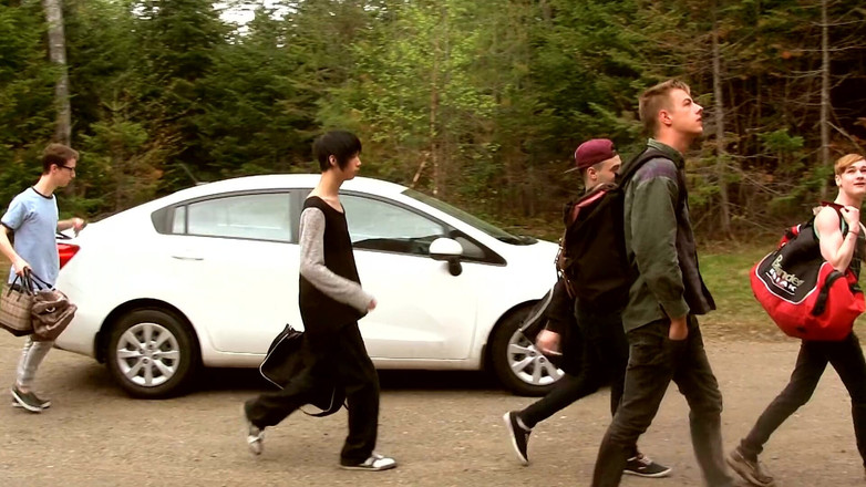 Phoenixxx: Ngentot di pinggir hutan di kabin!