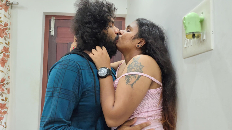 Vaigavarun45: Long Tongue Lick and Intense Bed Thumping