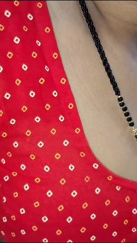 Desi Hot Big Boobs Bhabhi Wearing Red Blouse Sucking Till Cum in Mouth