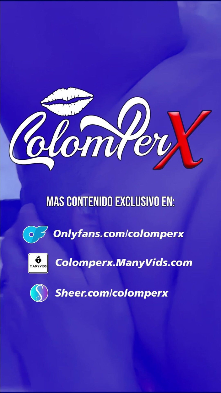ColomPerx: POV - 내 자지에 개그하는 동안 침대에 매달려 있는 머리