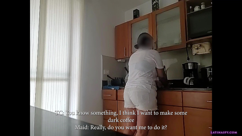 Latinaspy: A big breasted maid Christmas story