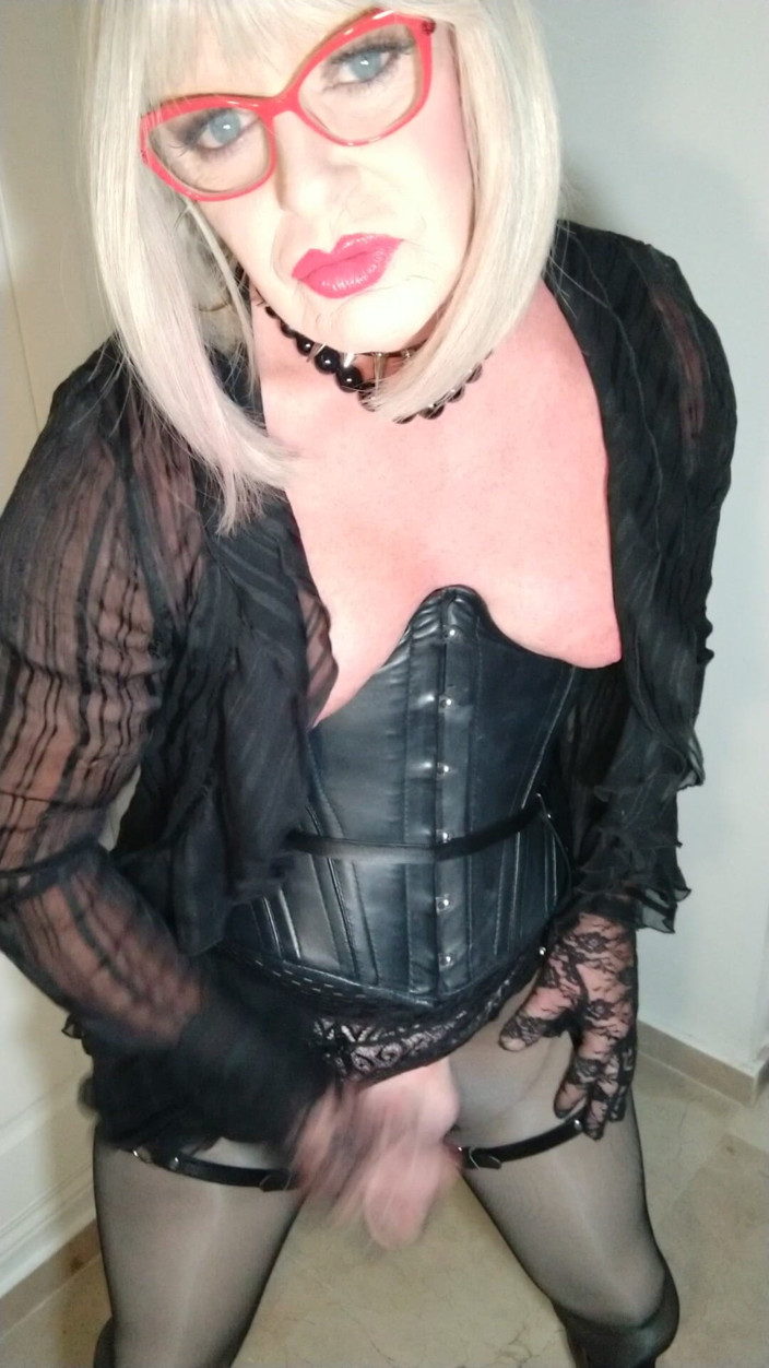 Emma Browne: Lady in Black at Play