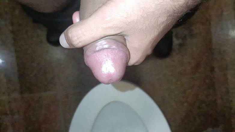 Desi shikha: Indický chlap masturbuje v koupelně