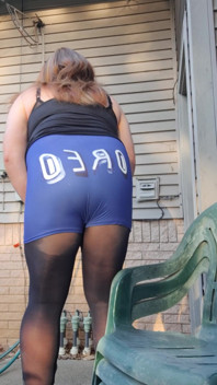 Its a Nice Night for an Outdoor Gangbang!