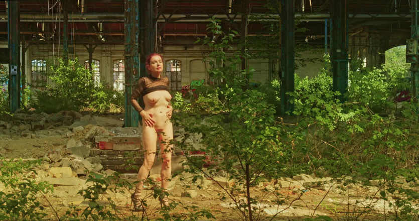 Rebeccaxhot: Erotics in Ruins