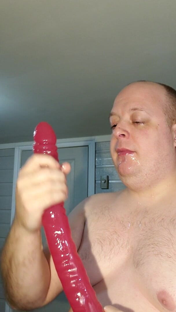 Charlieboy69: Deepthroat enorme dildo doppio da 18 pollici