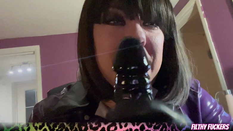 Tina Snua: BBW Slut Tina Snua Wants You to Cum for Her -...