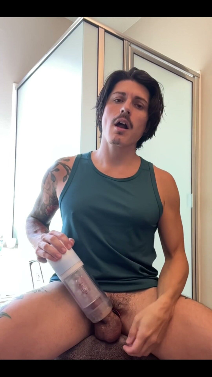 Andy Mendoza: Podívejte se na tuto novou hračku! Určitě to bude znovu...